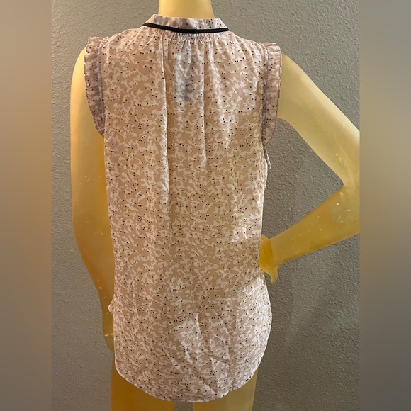 H&M NWT Women’s size 14 sleeveless blouse - Picture 3 of 6